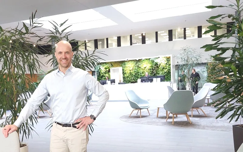 Jaakko Sinnemaa on toimitusjohtanut Asuntosalkku Oyj:tä vuodesta 2014. Hänen yhtiönsä Sinnemaa Oy omistaa osakekannasta 10,4 prosenttia. Kuva: Henri Elo