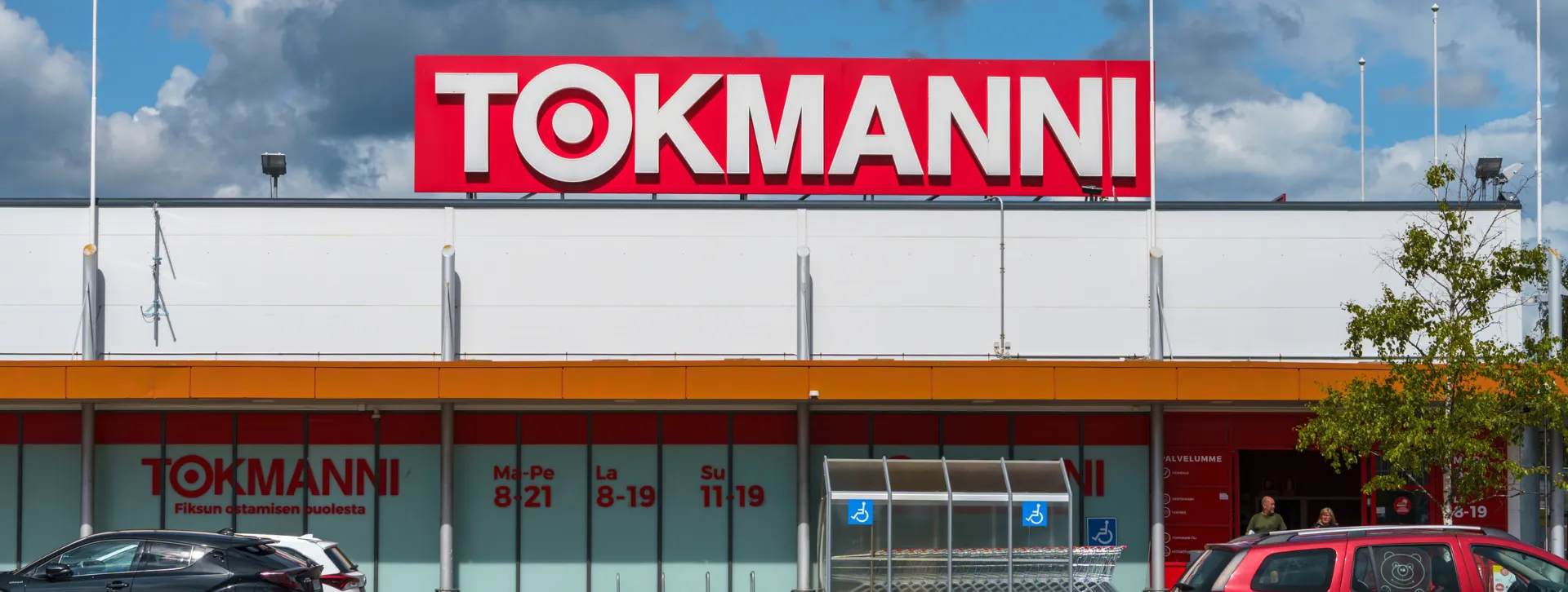 Miksi osake laskee isosta yrityskaupasta? Case Tokmanni ja Dollarstore. - Artikkelin kuvituskuva
